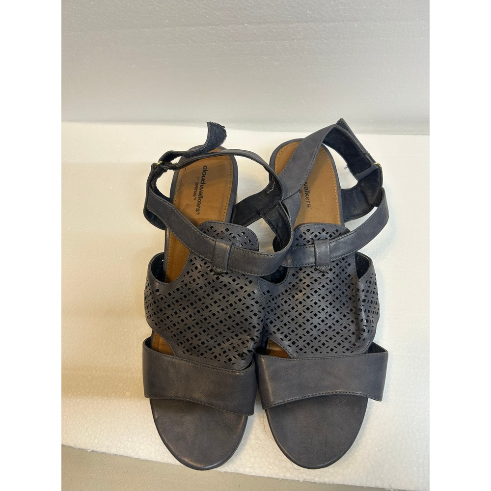 Cloudwalkers by Avenue Aria Navy Blue Perforated Block Heel Sandals Mens 11W